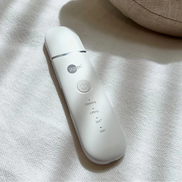 🌸SKIN INC - DEEPCARE FLASH FACIAL SPATULA 🌸 - Picture 4 of 4